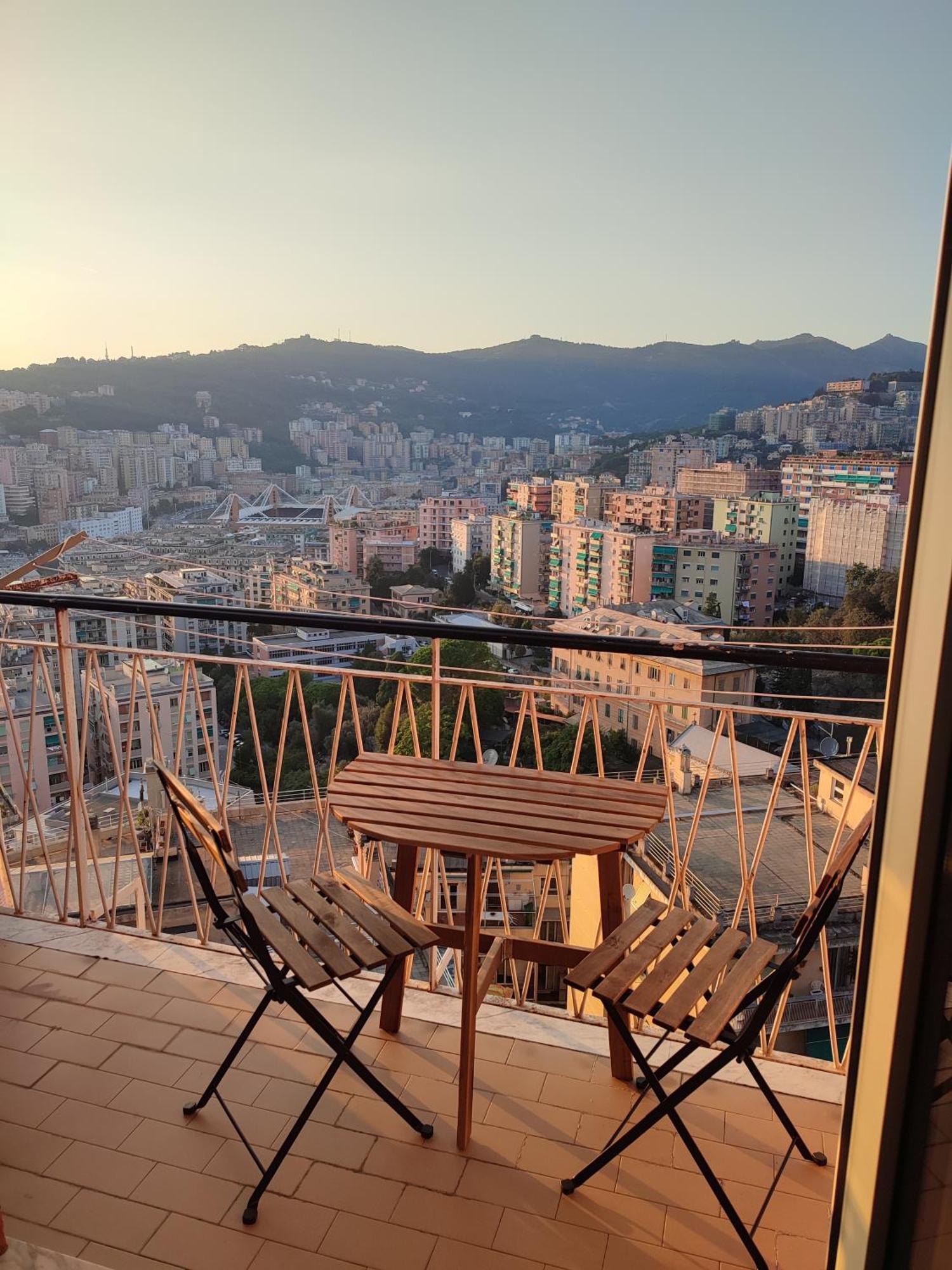 Apartamento Donny Dude Panorama Génova Exterior foto